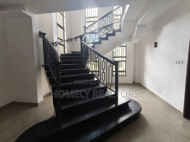 4bdrm Maisonette in Nairobi, Karen for rent