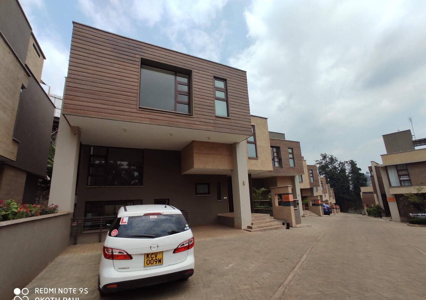 4-Ensuite Villa with Solar & Backup Generator - Lavington