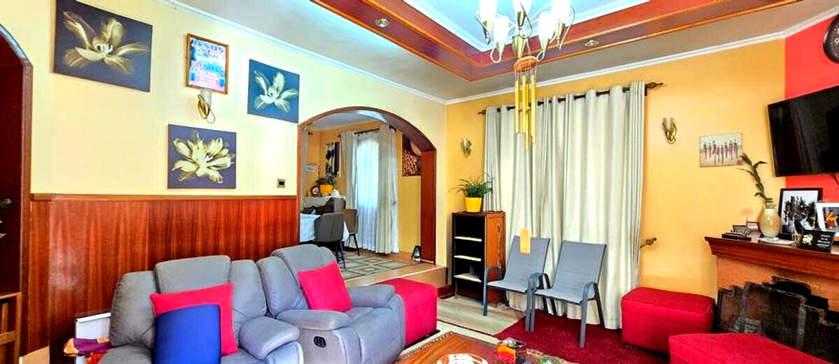 4-Ensuite Townhouse with Fireplace & Mature Garden - Lavington