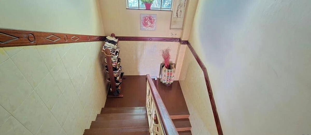4-Ensuite Townhouse with Fireplace & Mature Garden - Lavington