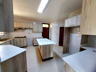 4bdrm Mansion in Kenyatt Road for sale - Image 8