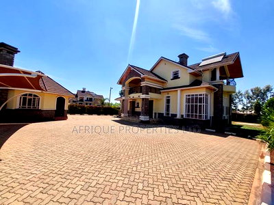 4bdrm Mansion in Kenyatt Road for sale - Image 1