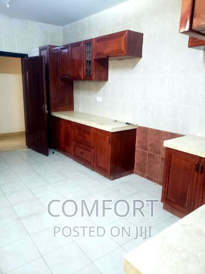 6bdrm Villa in Lavington Green for rent - Image 17