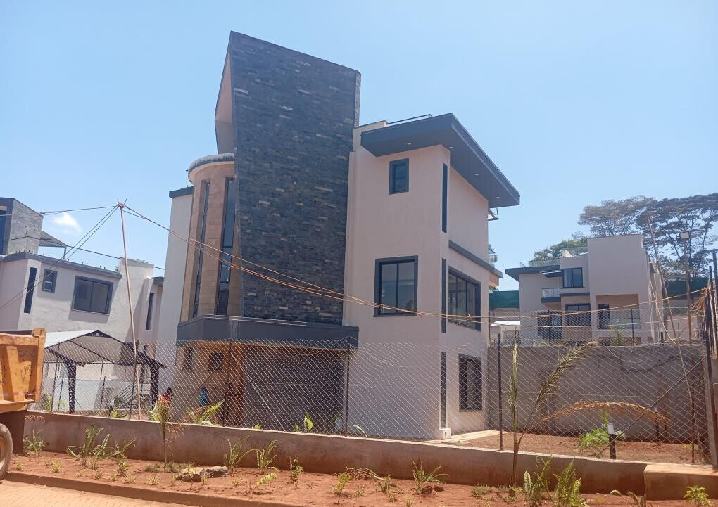Oaks & Ivy 4-Ensuite Villa with Steam Room & Sauna - Loresho