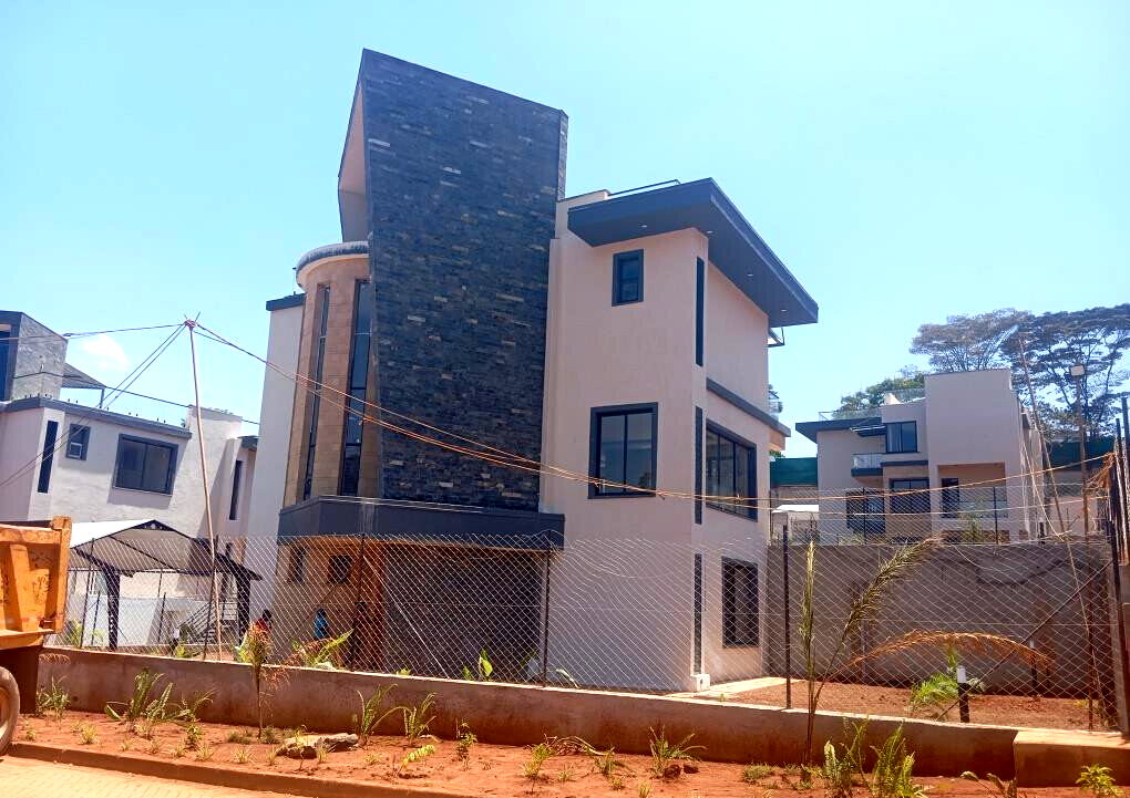 Oaks & Ivy 4-Ensuite Villa with Steam Room & Sauna - Loresho