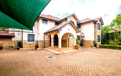1.1 Acre Townhouse in Karen