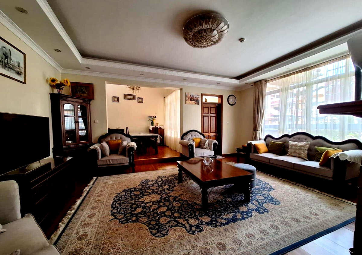 5BR Townhouse with 2 DSQs in 6-Unit Gated Estate - Kileleshwa