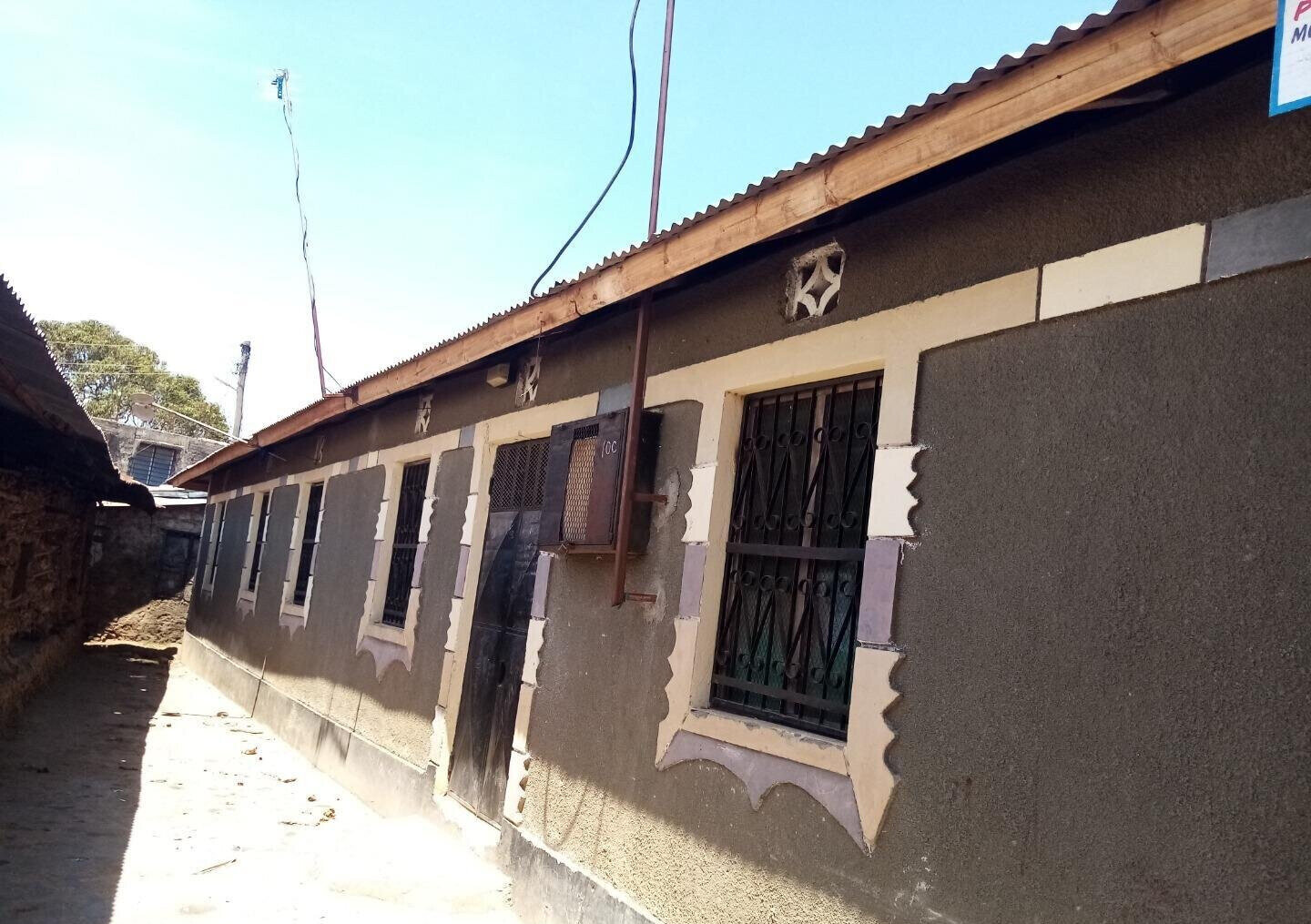 0.99 Acre Commercial Plot in Bombolulu