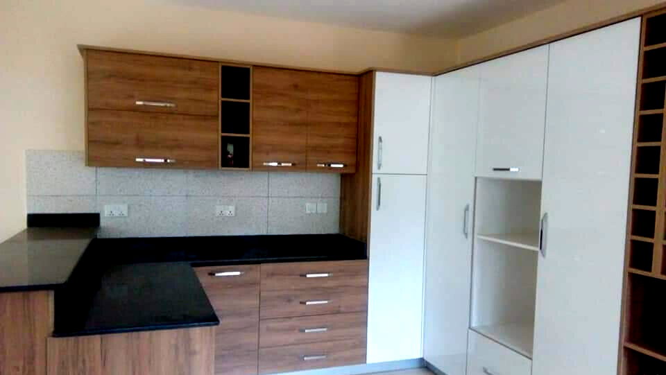 4 En-Suite Bedrooms with Jacuzzi & Bamboo Flooring - Kitisuru