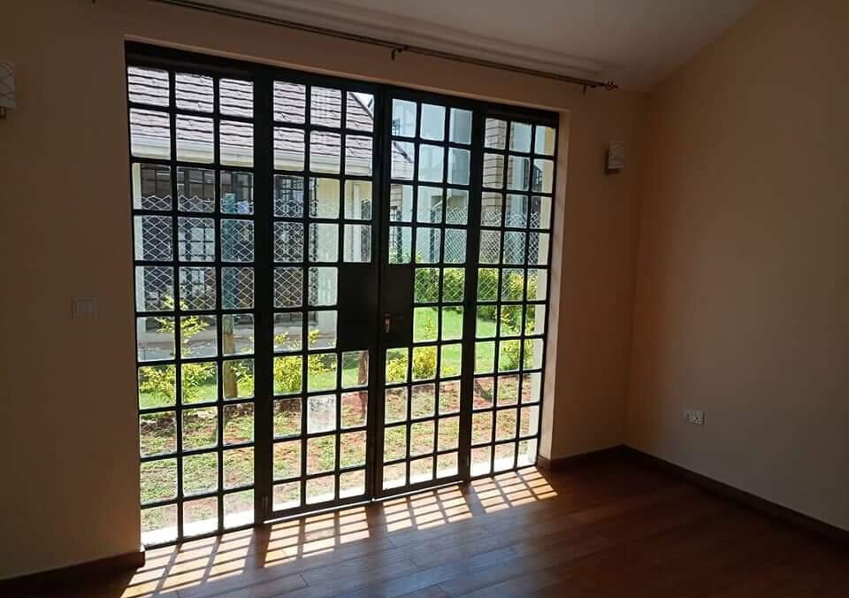 4 En-Suite Bedrooms with Jacuzzi & Bamboo Flooring - Kitisuru