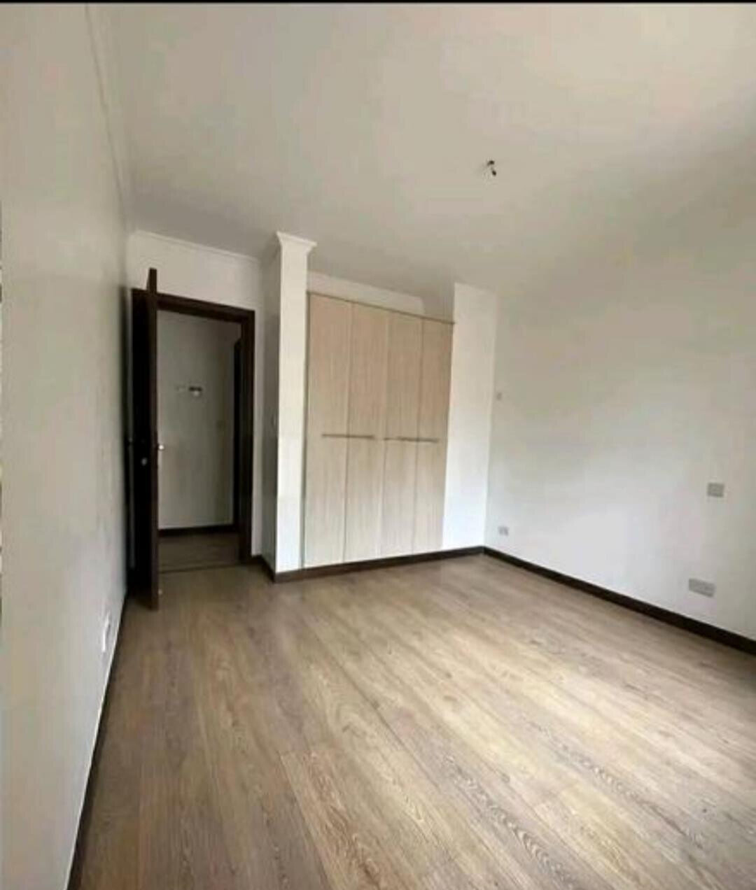 4BR All-Ensuite Townhouse with Private Garden & DSQ - Lavington