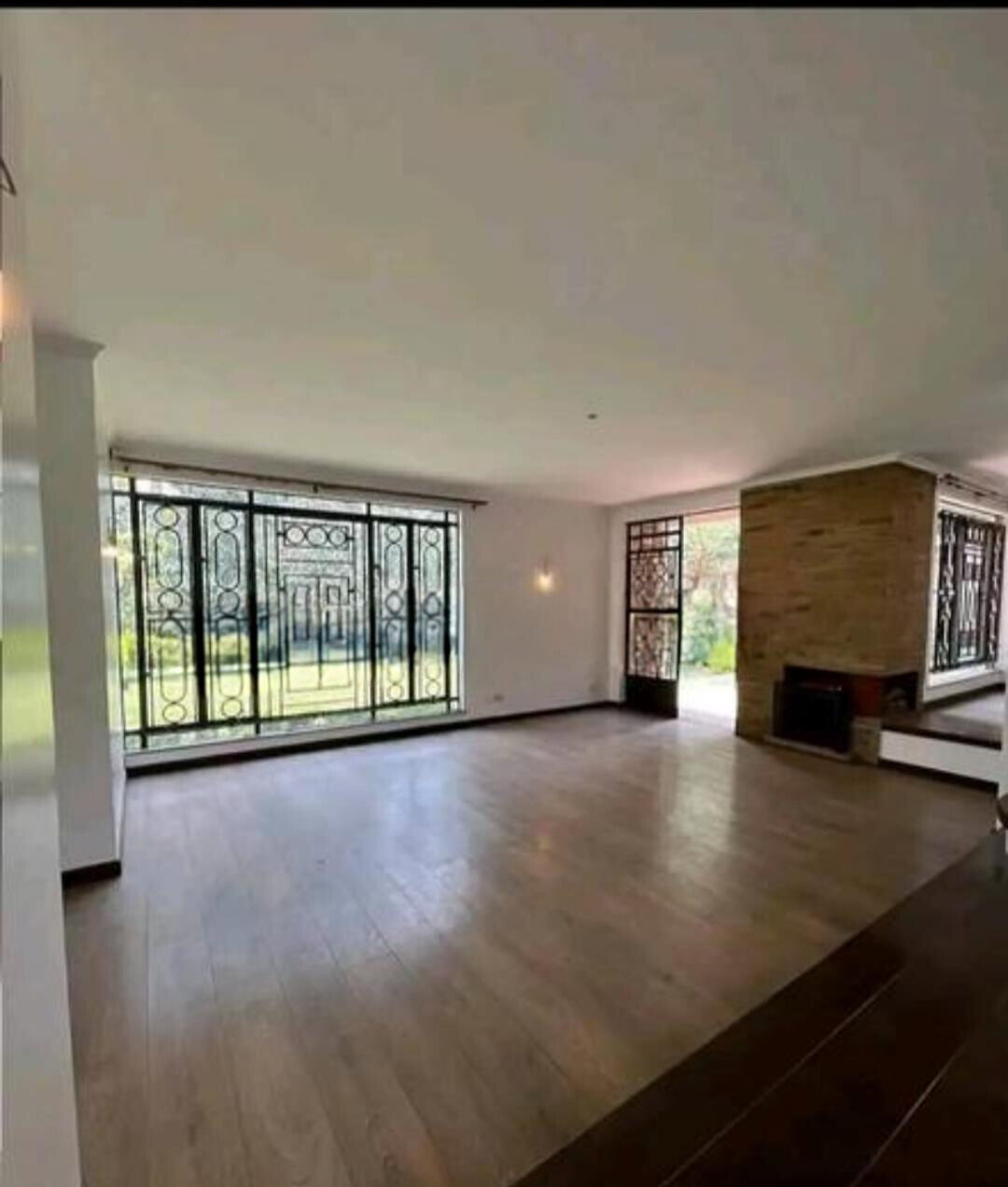 4BR All-Ensuite Townhouse with Private Garden & DSQ - Lavington