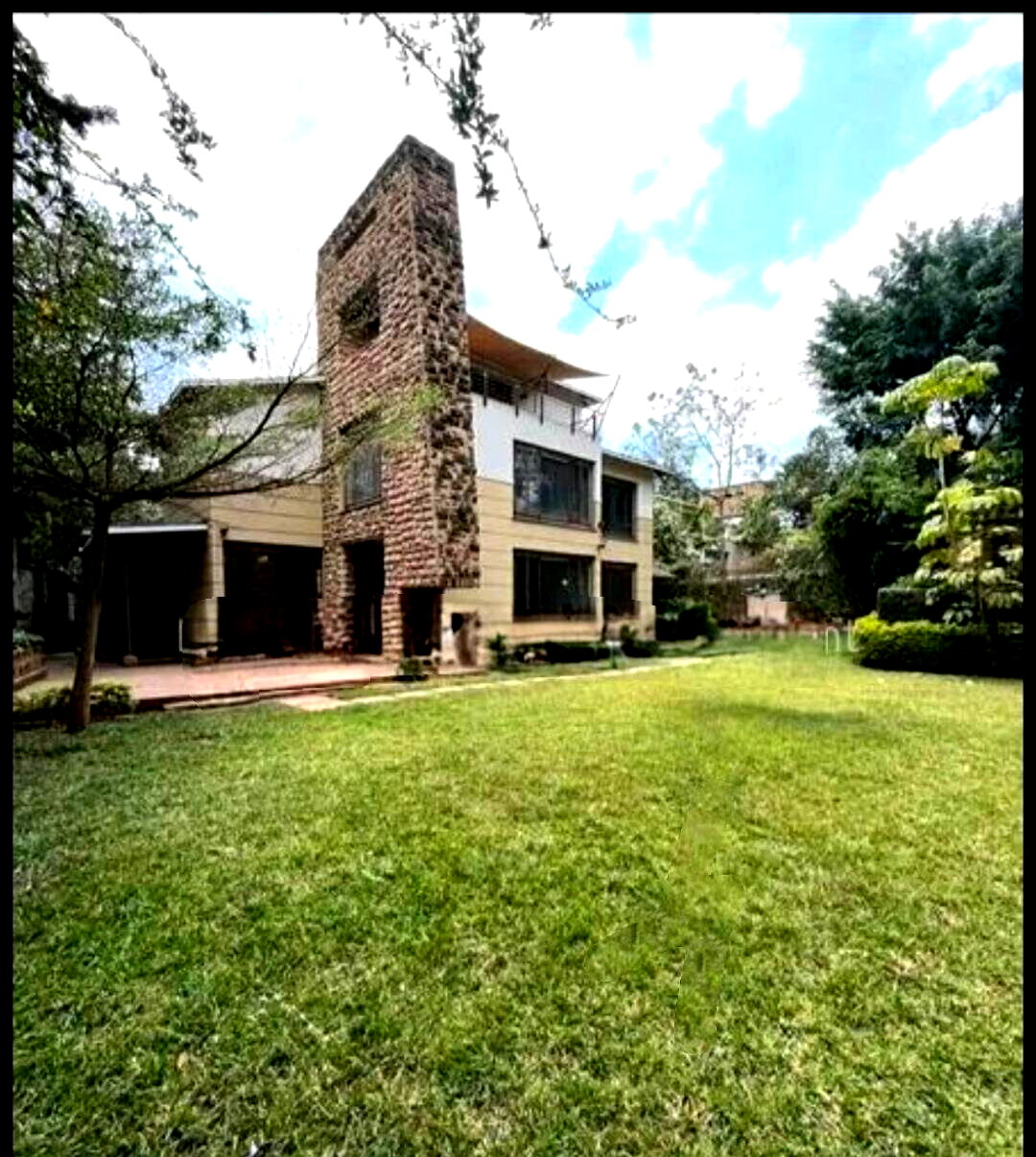 4BR All-Ensuite Townhouse with Private Garden & DSQ - Lavington