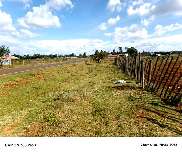 1/2 Acre Kiplombe Touching Tarmac With Title