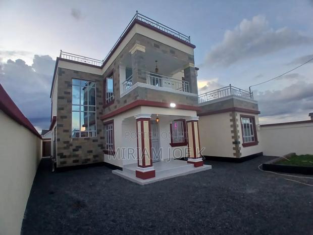 4bdrm Bungalow in Thika Tola for rent