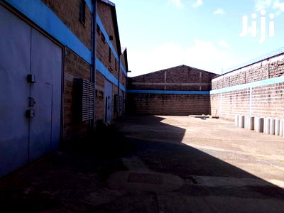 Warehouse 4500sqft On Falcon Rd Industrial Area For Sale - Image 3