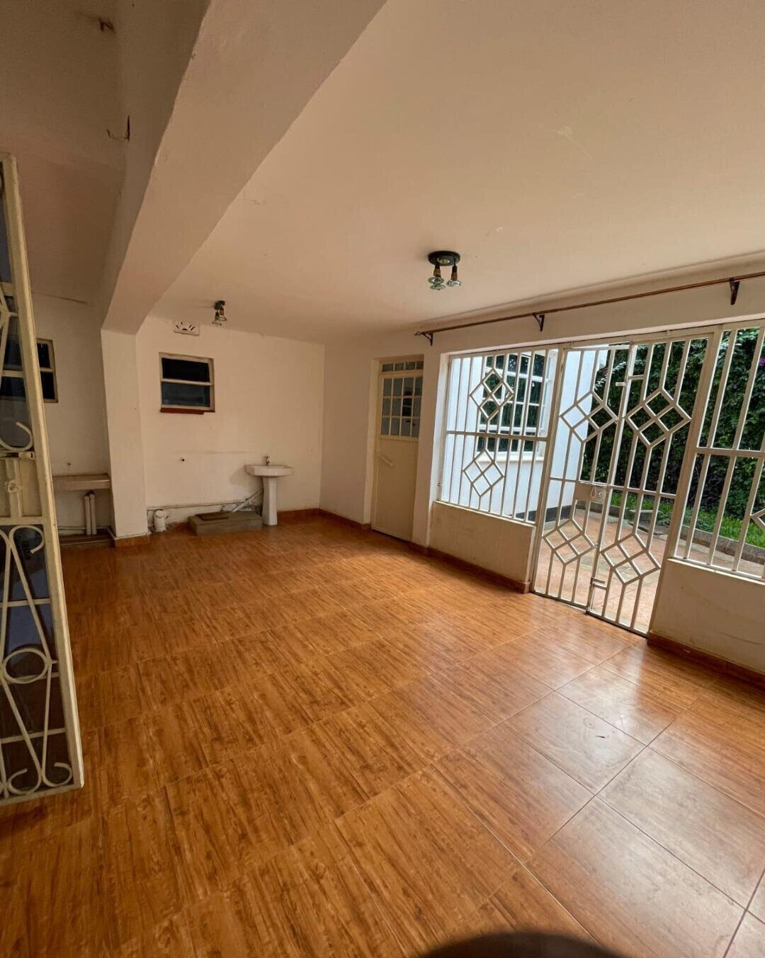 7BR Garden Estate at KSh 450K