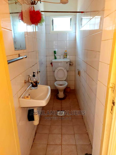 7bdrm Maisonette in Civil Servants for Sale - Image 2