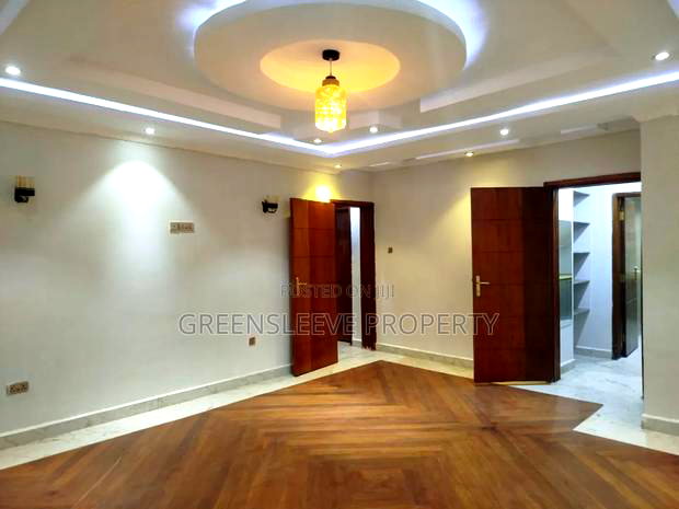 7bdrm House in Karen for rent