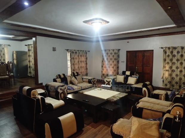 7bdrm House in Karen for rent