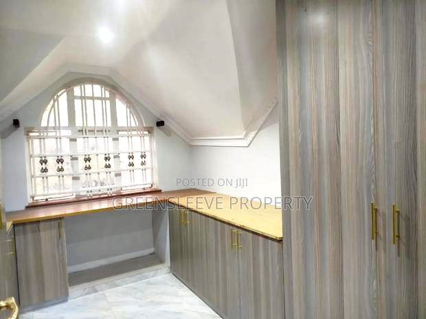 7bdrm House in Karen for rent