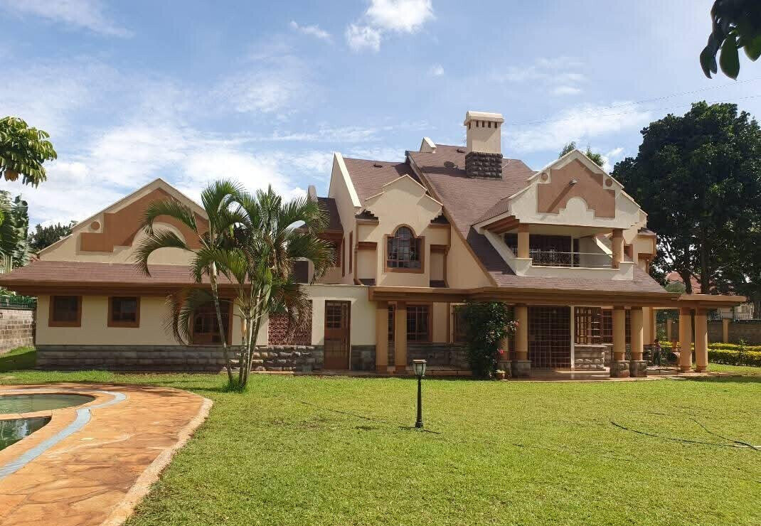 Executive 5BR All-Ensuite Townhouse with Pool & DSQ - Old Runda