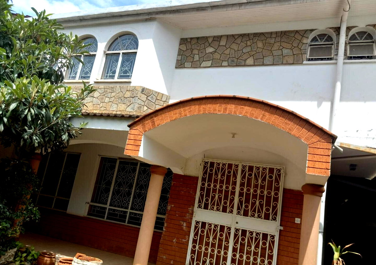 Duplex Penthouse with DSQ on Chaka Road - Kilimani