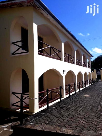 33 Rooms Hotel Mtwapa - Image 6