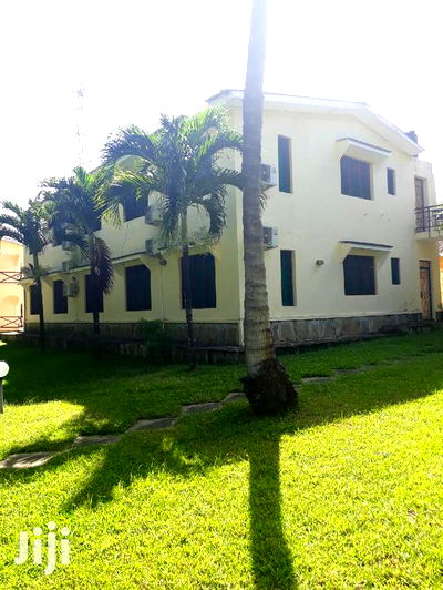 33 Rooms Hotel Mtwapa - Image 1