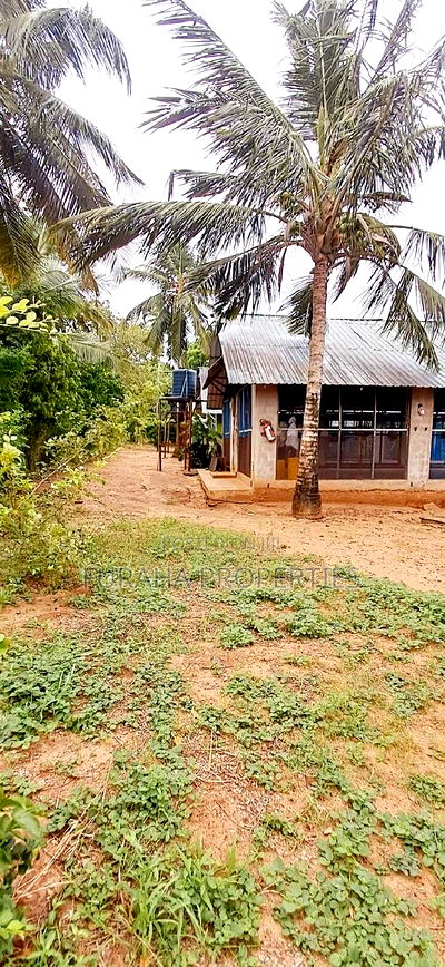 For Sale 9.5 Acre Agricultural Land Vipingo - Image 3