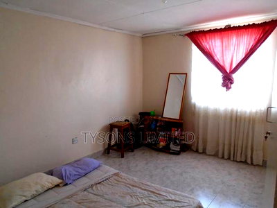 4bdrm Maisonette in Phase 3 B, Komarock for sale - Image 3