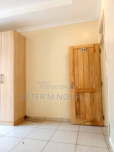 4bdrm Duplex in Thome for rent - Image 9