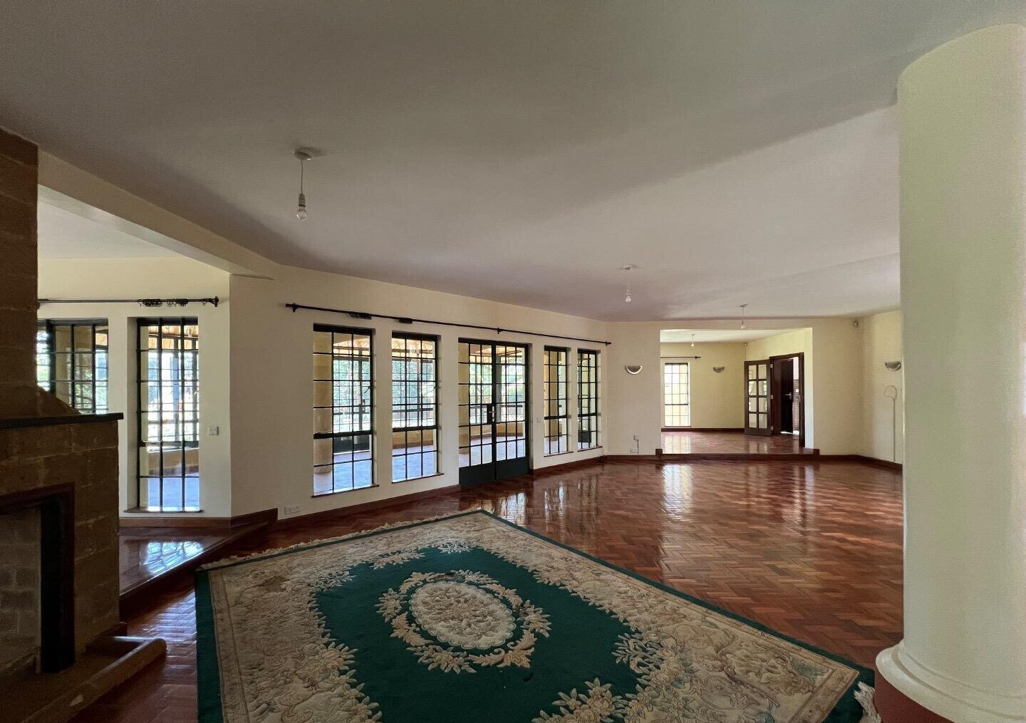 4BR All-Ensuite Townhouse with Private Sauna & Gym - Runda
