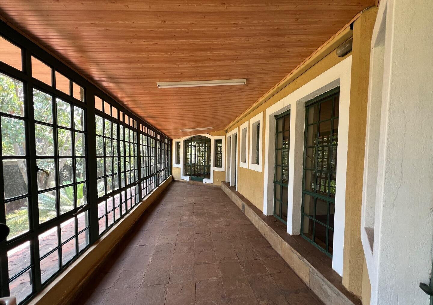 4BR All-Ensuite Townhouse with Private Sauna & Gym - Runda