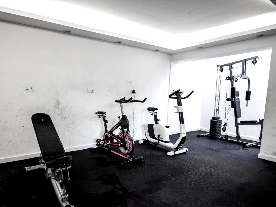 3BR Luxury Apartment with Custom Finishes & High-Speed Lifts - Lavington