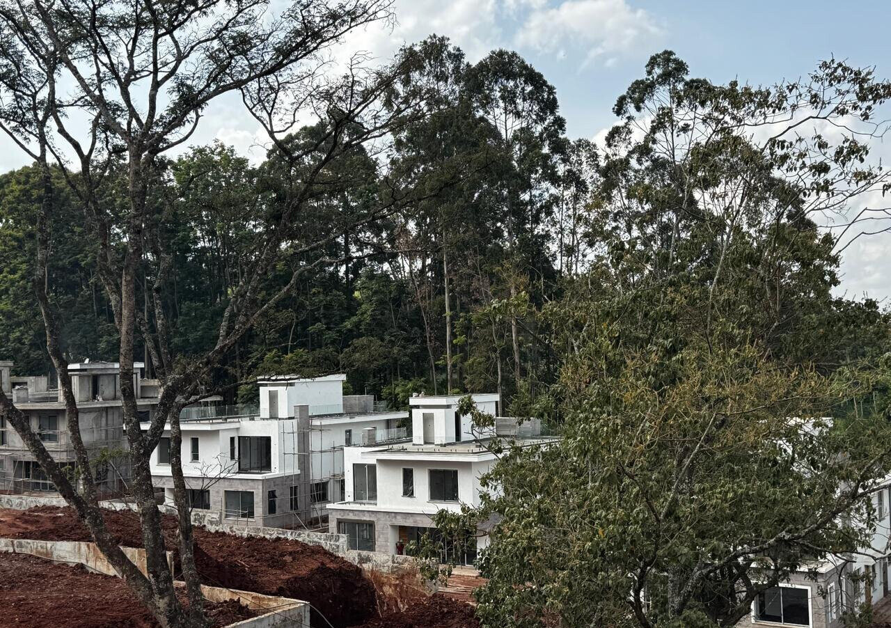 4-Ensuite Townhouse with Clubhouse & Rooftop Terrace - Loresho