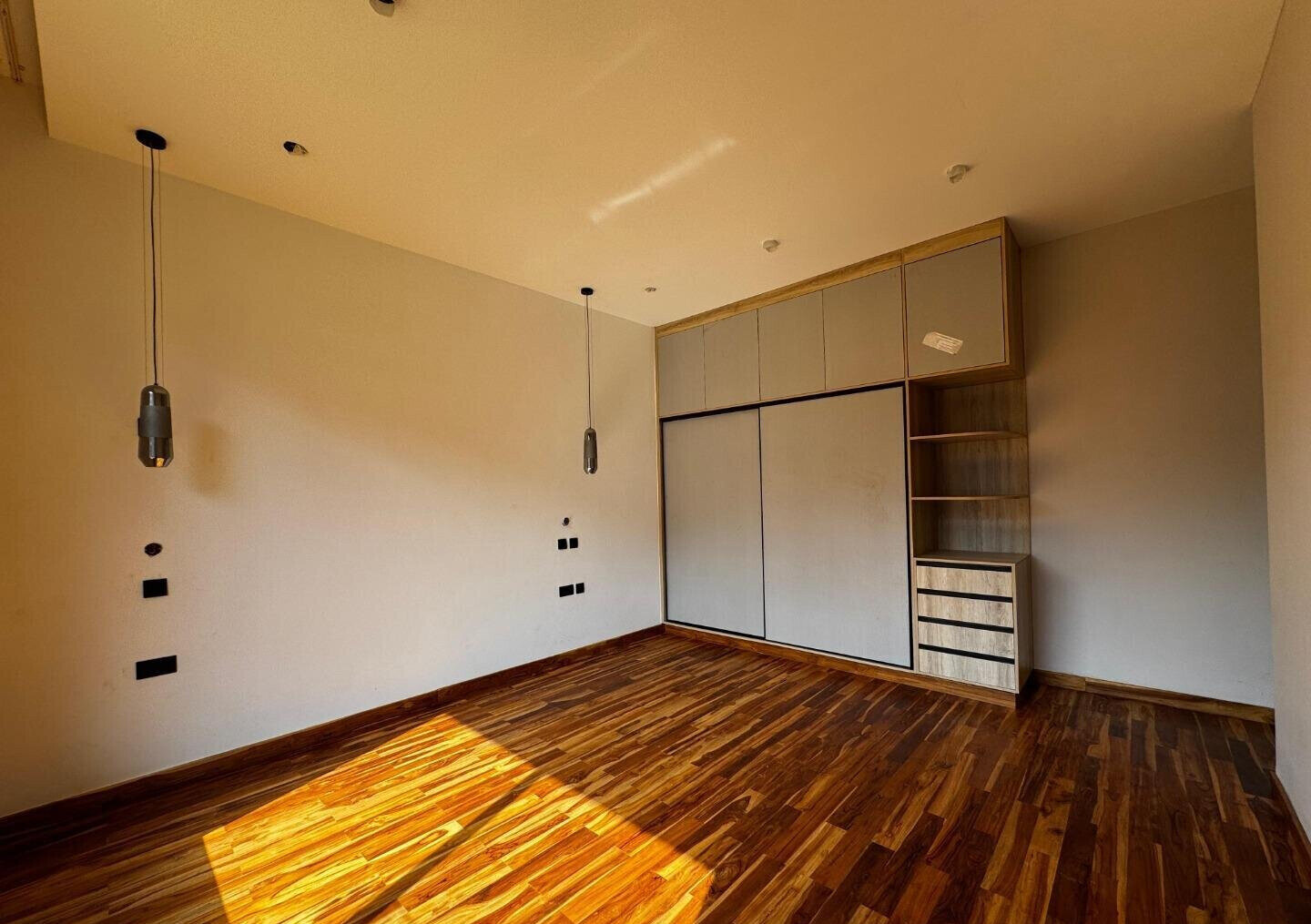 4-Ensuite Townhouse with Clubhouse & Rooftop Terrace - Loresho