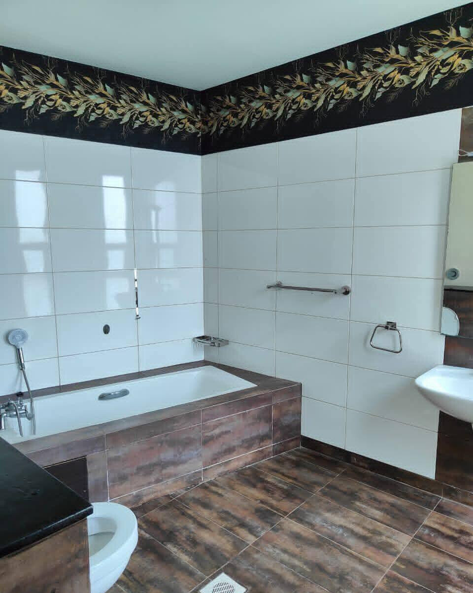 5-Ensuite Villa with Sunken Lounge & Man-Made Dam – Karen