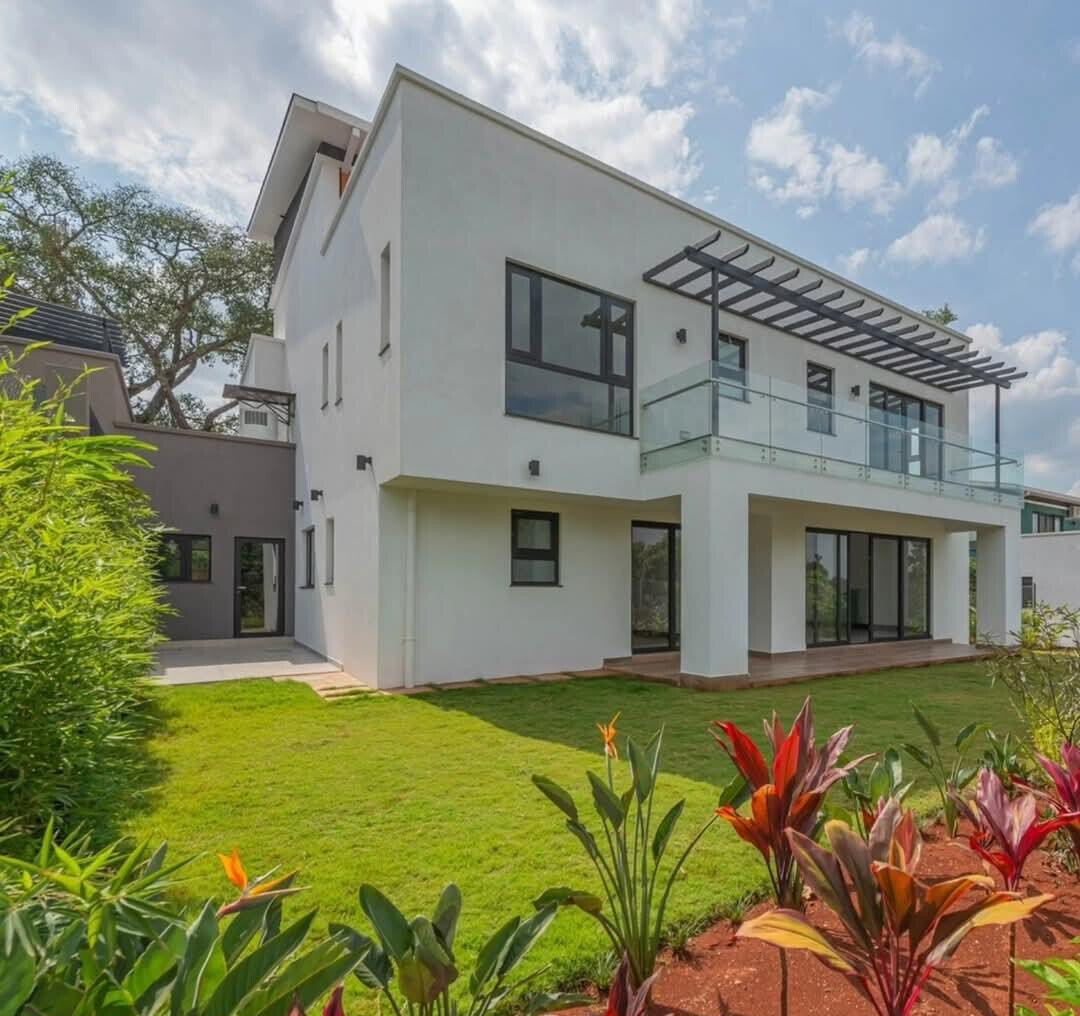 5 En-Suite Villa with Private Garden & Solar - Old Kitisuru