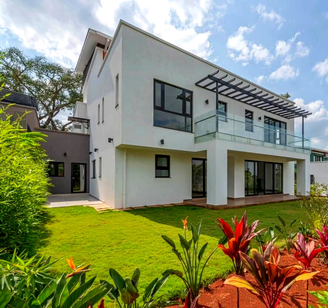 5 En-Suite Villa with Private Garden & Solar - Old Kitisuru