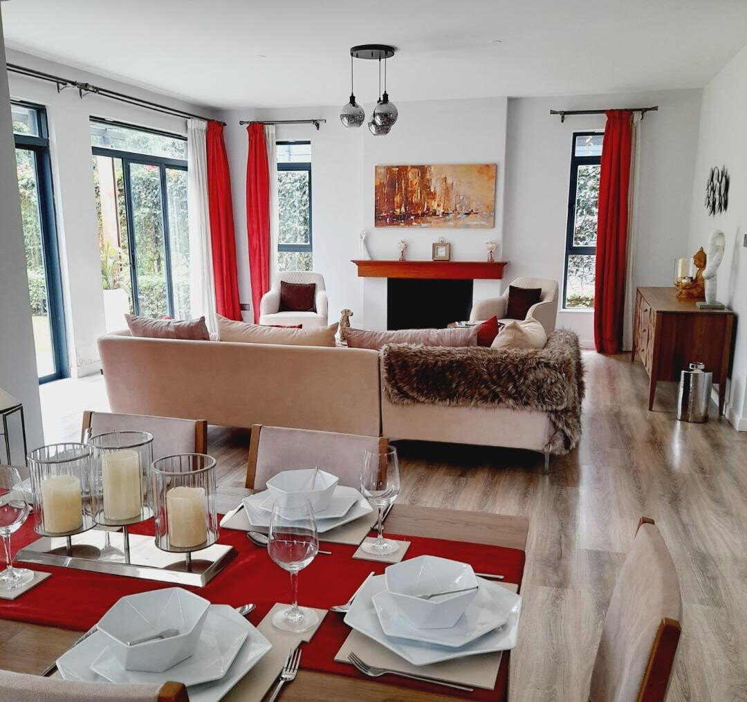 4BR All-Ensuite Villa with Pool & Gym - Runda, Nairobi