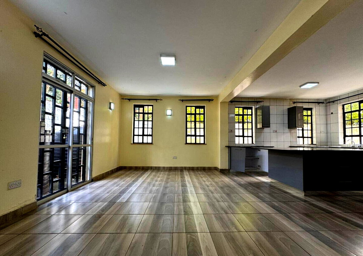 4BR All-Ensuite Townhouse with Solar & Generator - Kyuna