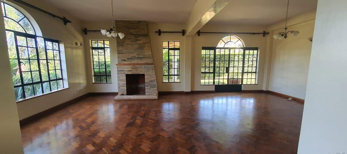 4 En-Suite Townhouse with Pool, Gym & Party Area - Kitisuru