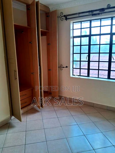 3bdrm Maisonette in Green Park Estate, Lukenya for rent - Image 5