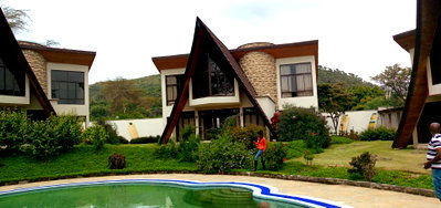 3BR Lakefront Villa with Jacuzzi & Marina Access - Naivasha