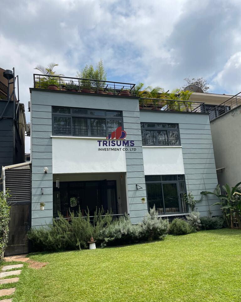 5BR All-Ensuite Townhouse with DSQ & Rooftop Canopy - Kyuna