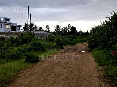 1/4 Acre for Sale Shanzu Near Pride Inn Hotel - Image 4