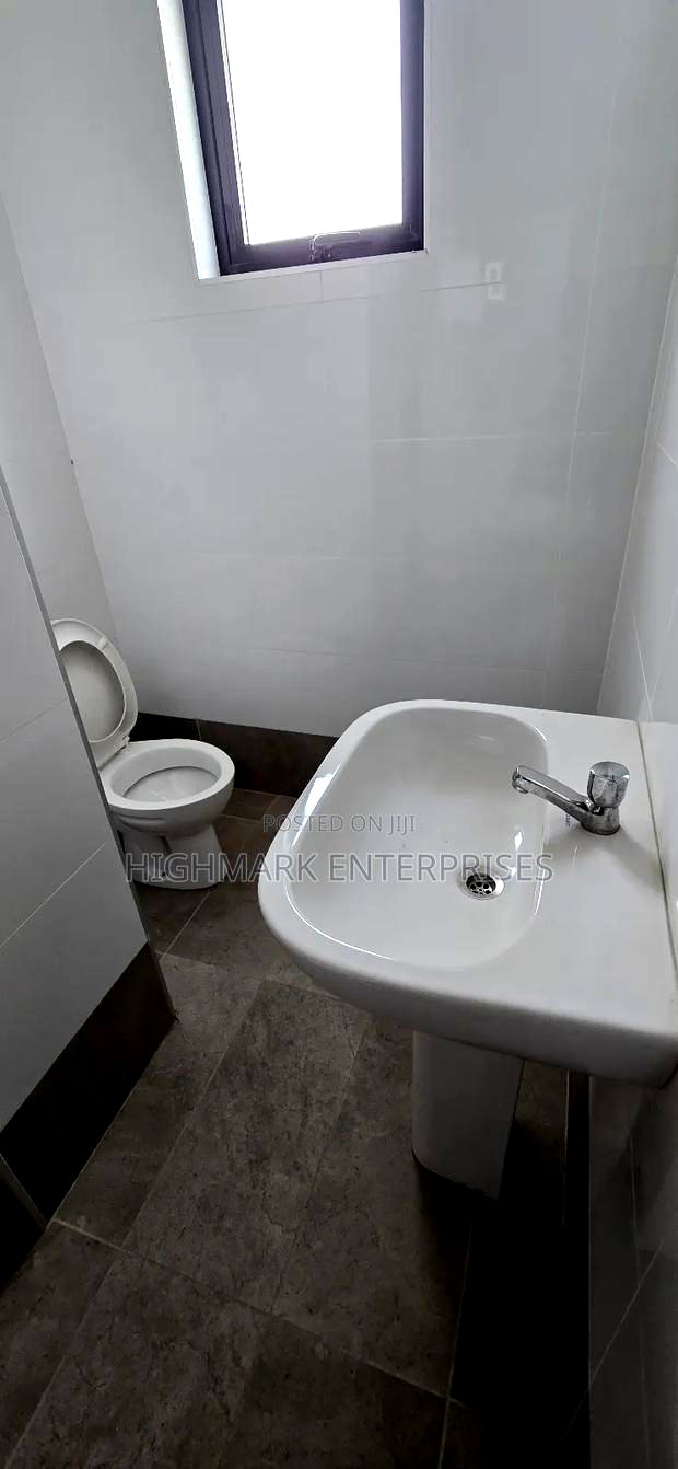 Space to Let: Eastern Bypass