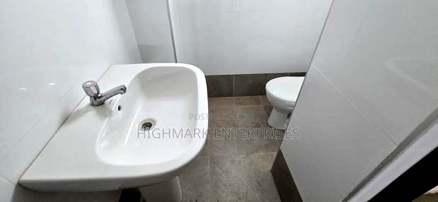 Space to Let: Eastern Bypass