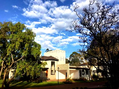 5bdrm Villa in Karen for sale - Image 1